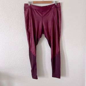 Grrrl Wine Pocket Leggings